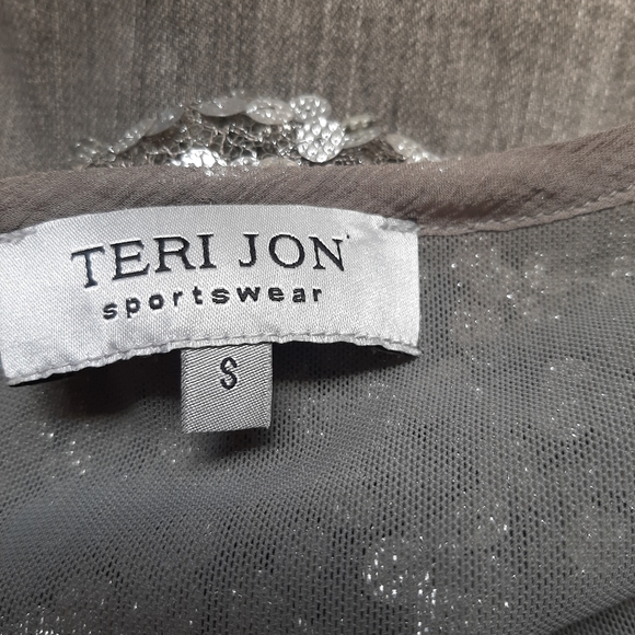 Teri Jon sequin top - Picture 3 of 3